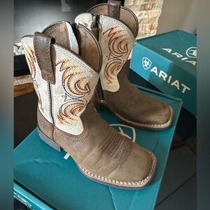 Ariat Antique Brown & Distressed Cream Kids' Storm Western Boots